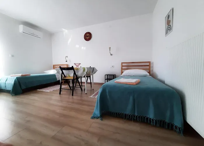 Argonauti With Free Parking * Pula