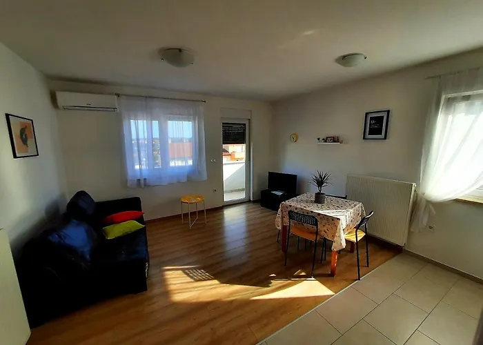 Argonauti With Free Parking Póla